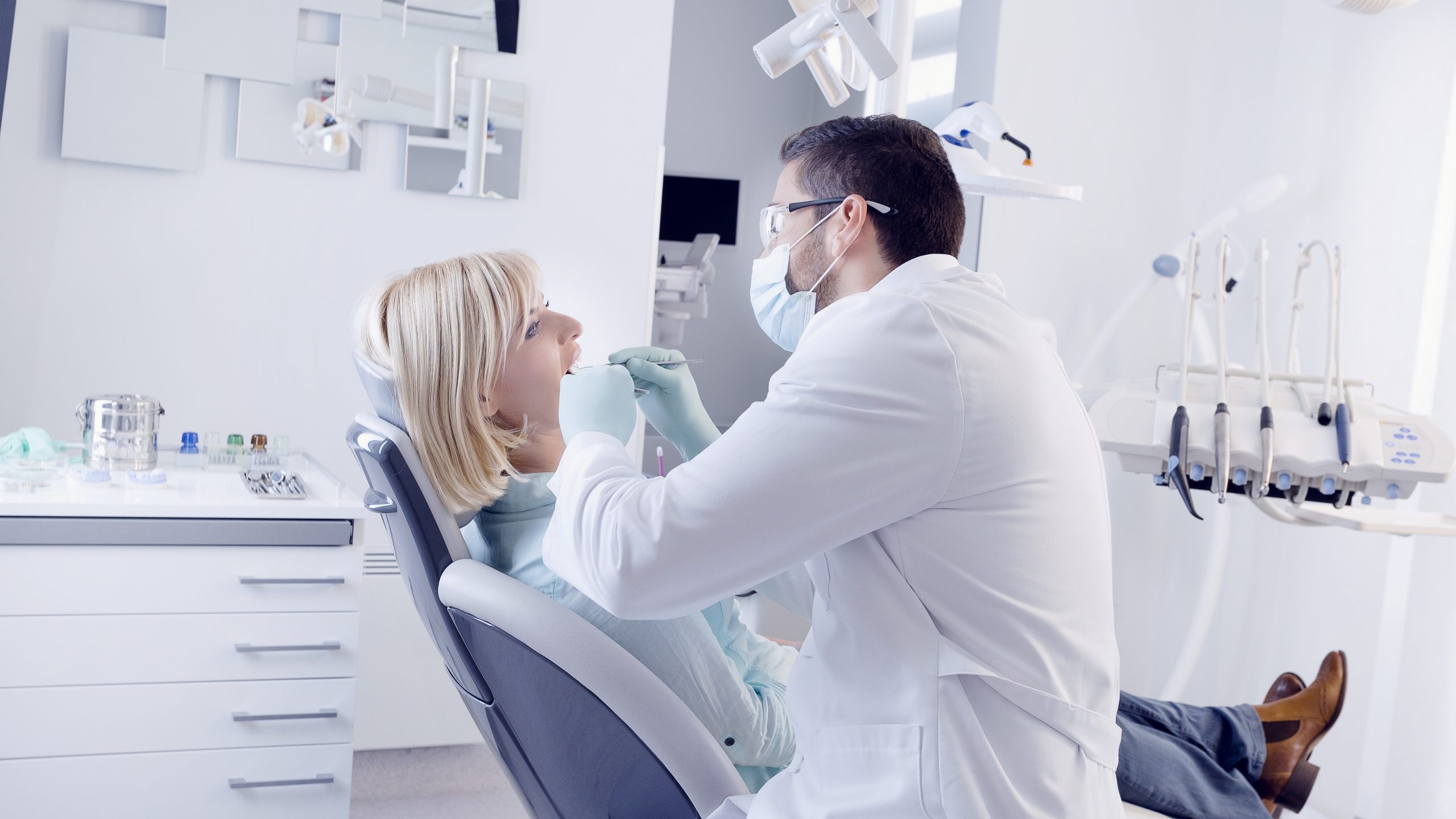 Dentist in Santa Ana, CA